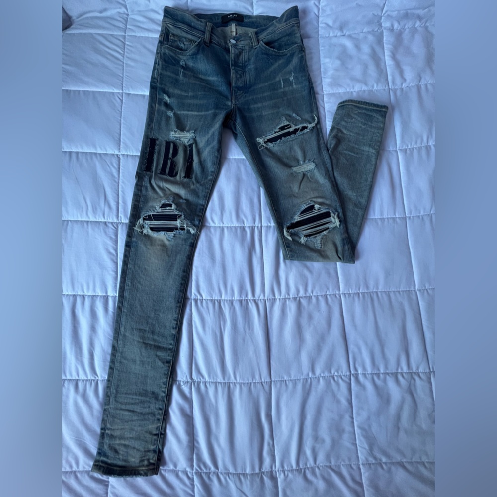 *BRAND NEW* AMIRI JEANS SIZE 32